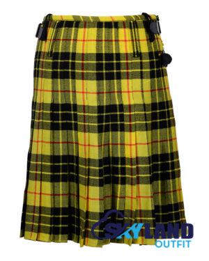 Macleod of Lewis Tartan 8 Yard Kilt for Men Traditional Scottish Kilt - Image 3