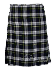 dress-gordon-tartan-traditional-kilt-front.jpg
